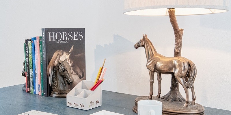 Cadeaux exclusifs pour chevaux : lampes et sculptures